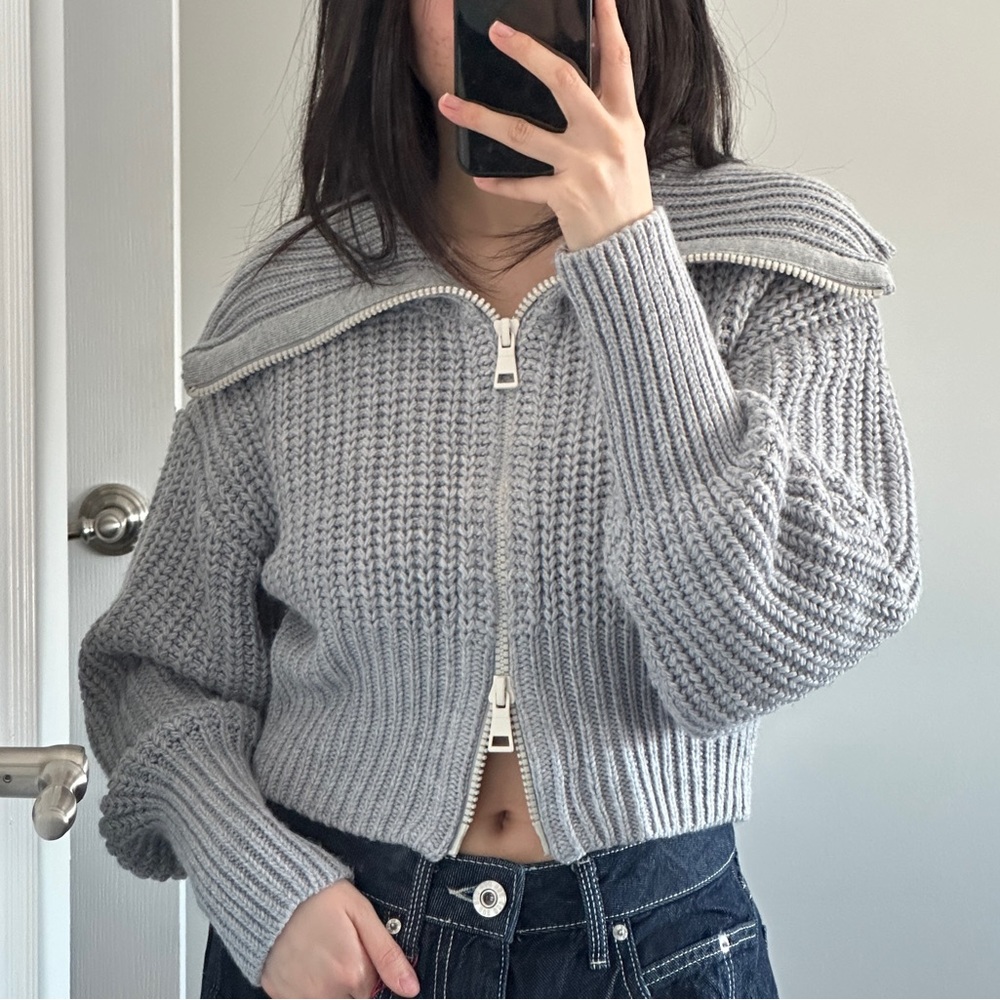 Knit sweater